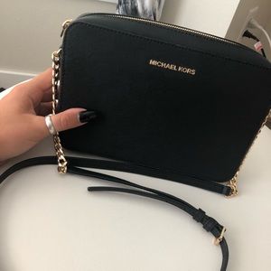 MICHAEL KORS MINI JET SET CROSSBODY PURSE